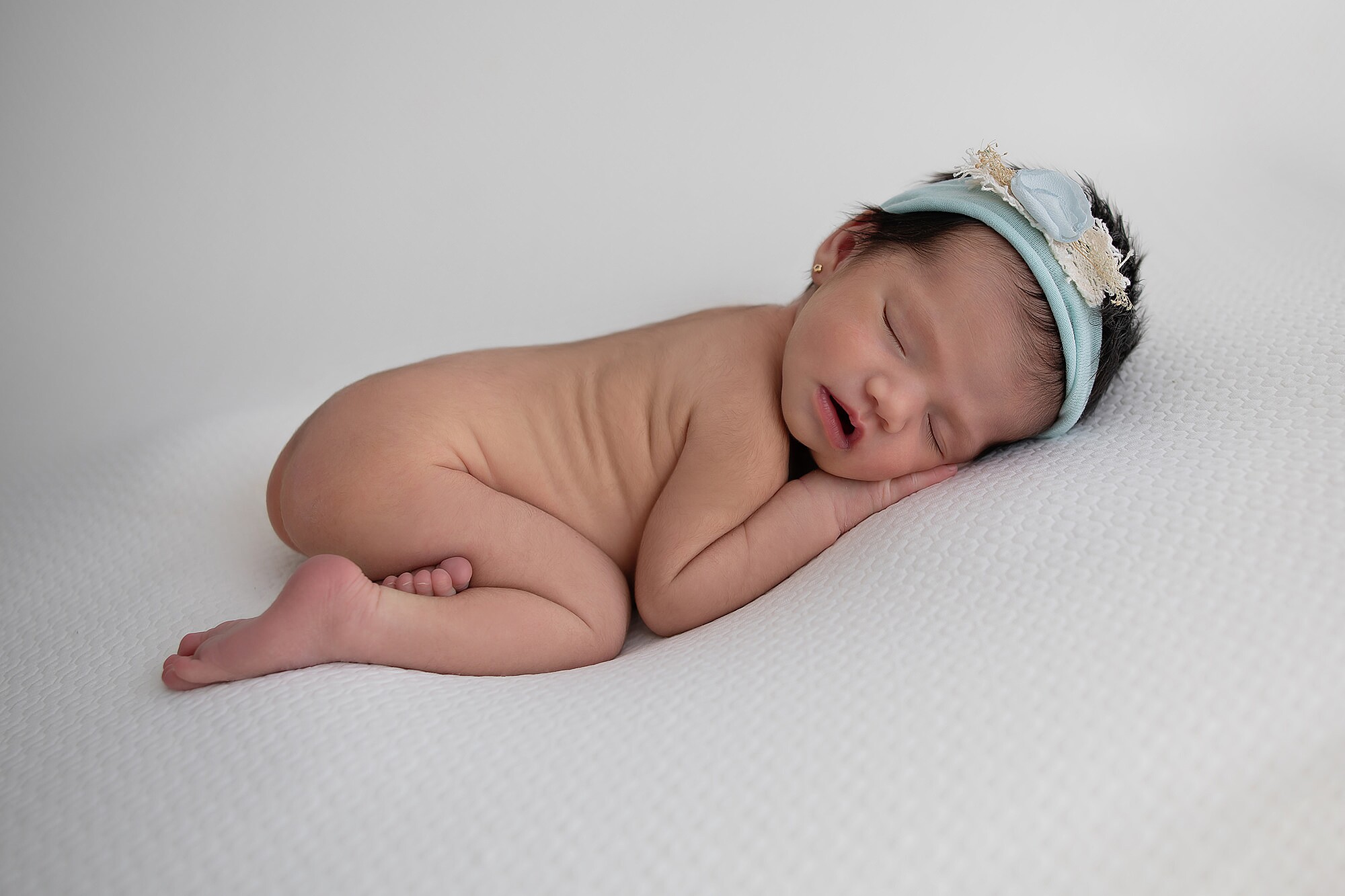02-fotos-fotografo-newborn-bebe-barcelona-girona-molis-rei-davinia-torres-recien-nacido-nounat-familia-embarazo-bebes