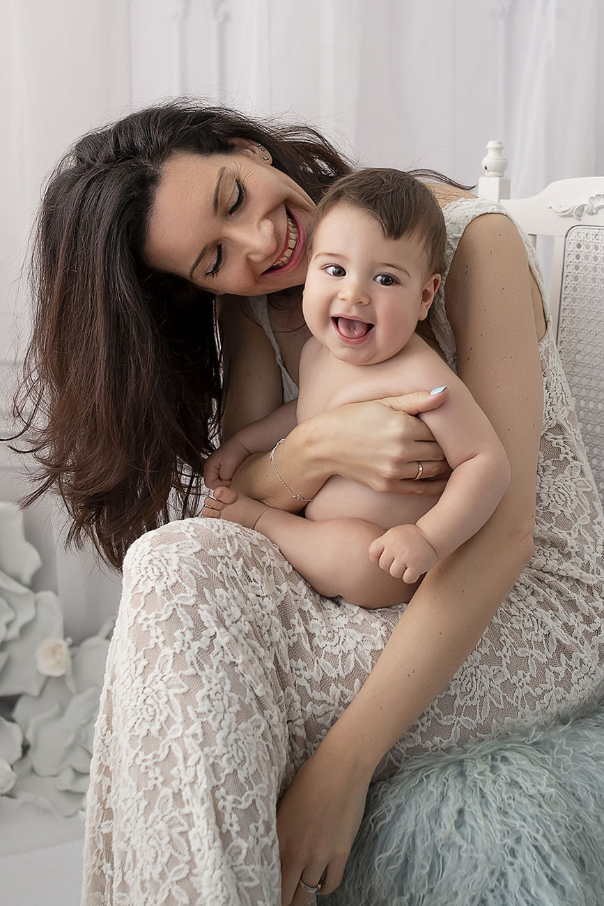 Davinia Torres Fotografia - 013-fotografo-fotografia-fotos-girona-barcelona-bebes-newborn-embarazo-familia-regalo-dia-de-la-madre.jpg